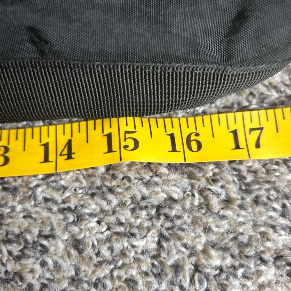 Tommy Bahama black travel duffle bag with hand and shoulder straps - Picture 8 of 10